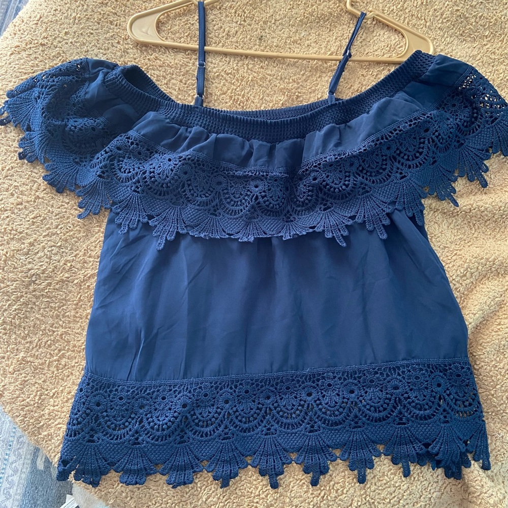 No Boundaries cold shoulder shirt